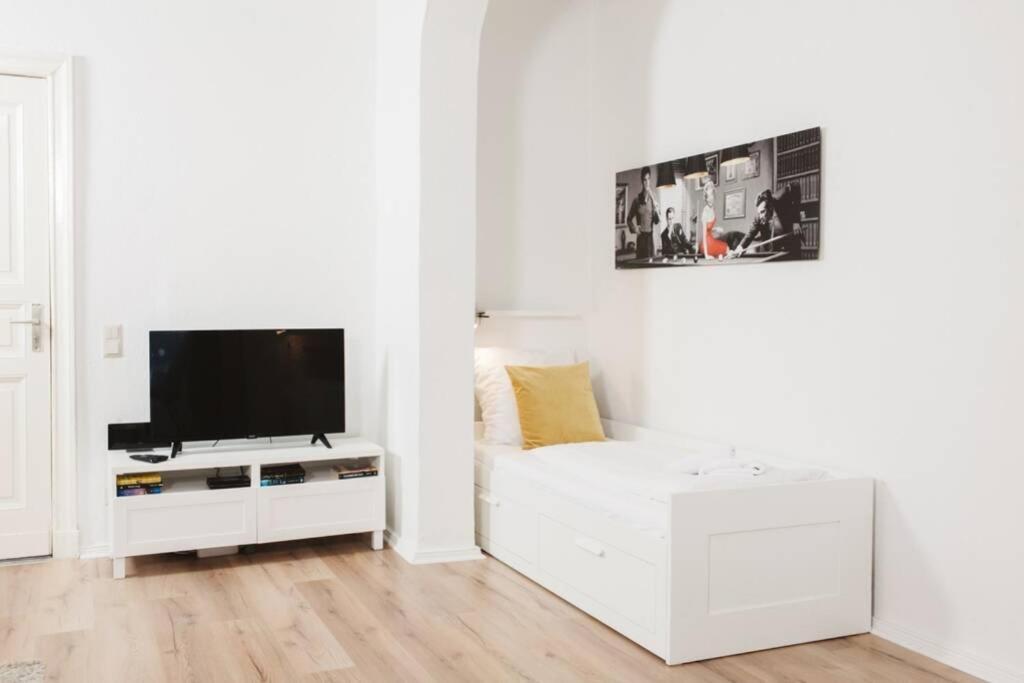 Family Apartment For 6 Guests, Mitte Moabit Berlin Exterior foto