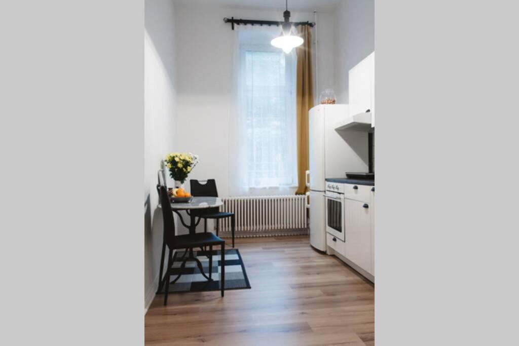 Family Apartment For 6 Guests, Mitte Moabit Berlin Exterior foto